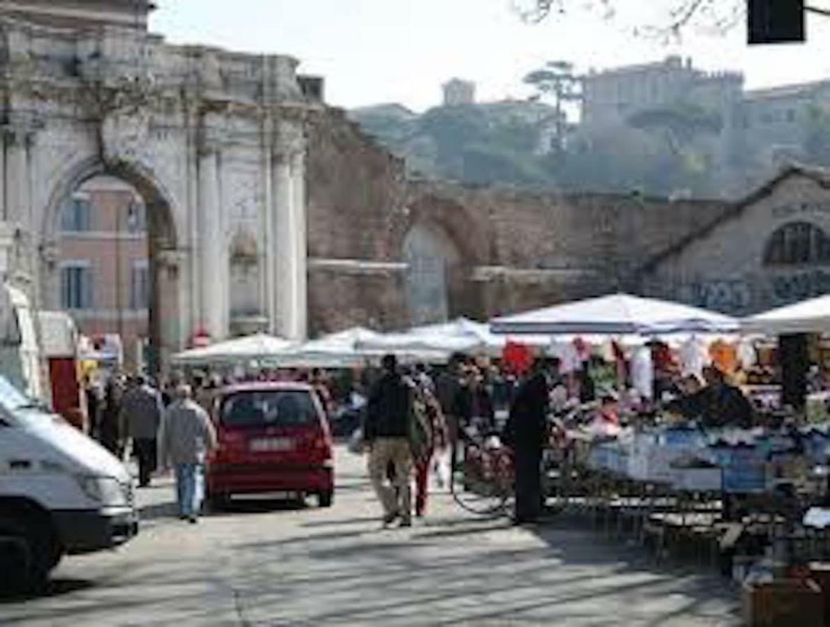 Panoramic Castle Apt Trastevere Rom Eksteriør billede