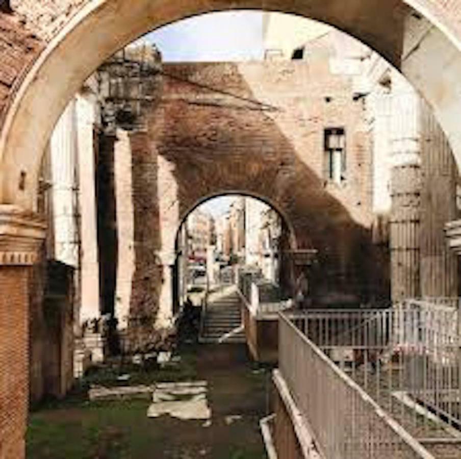 Panoramic Castle Apt Trastevere Rom Eksteriør billede